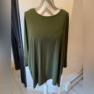 Alfani: 3/4 Sleeve Top w/Zipper Detail on Sleeve